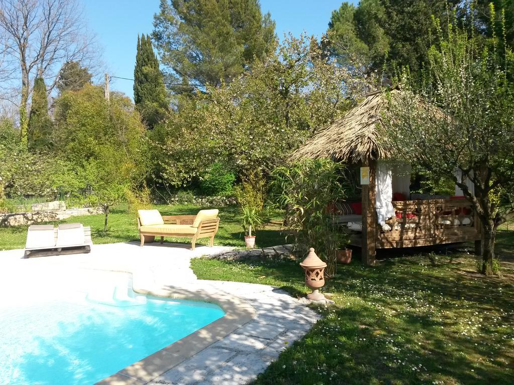 Gite La Paillote Montauroux Kültér fotó